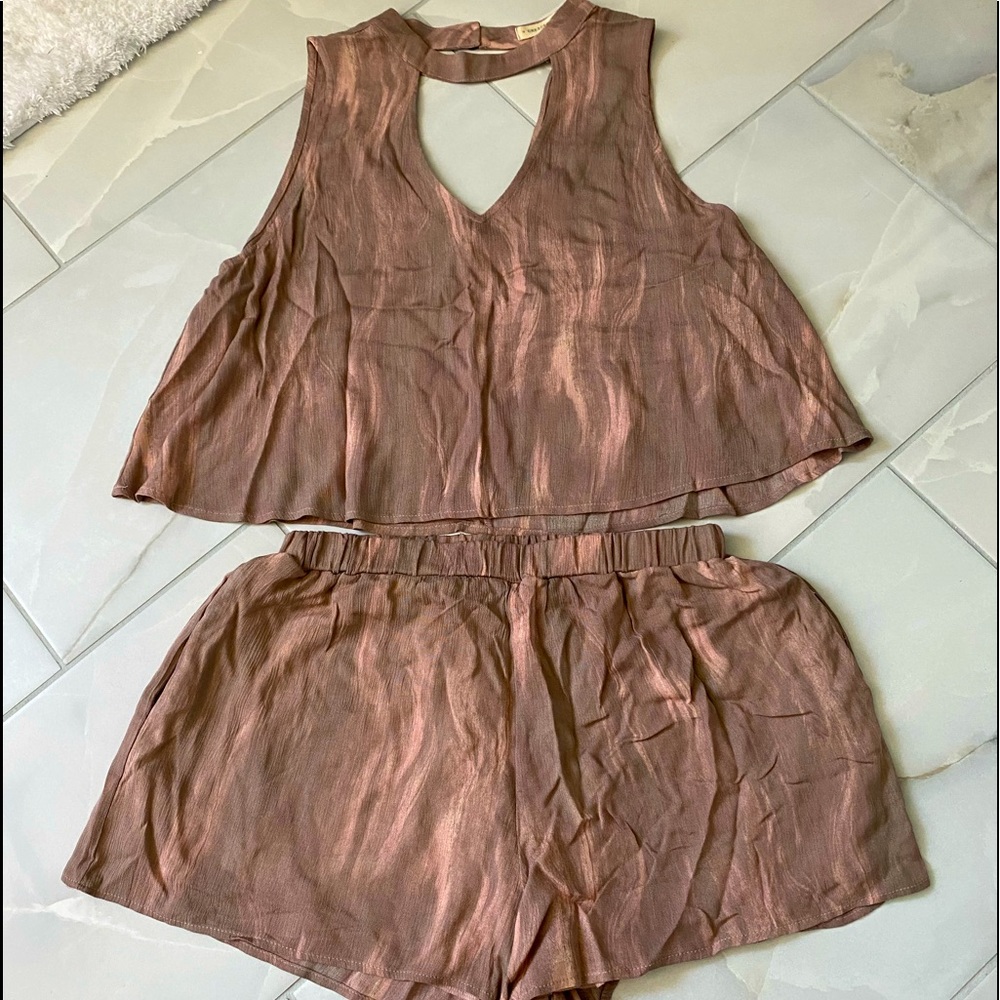 2 piece short set